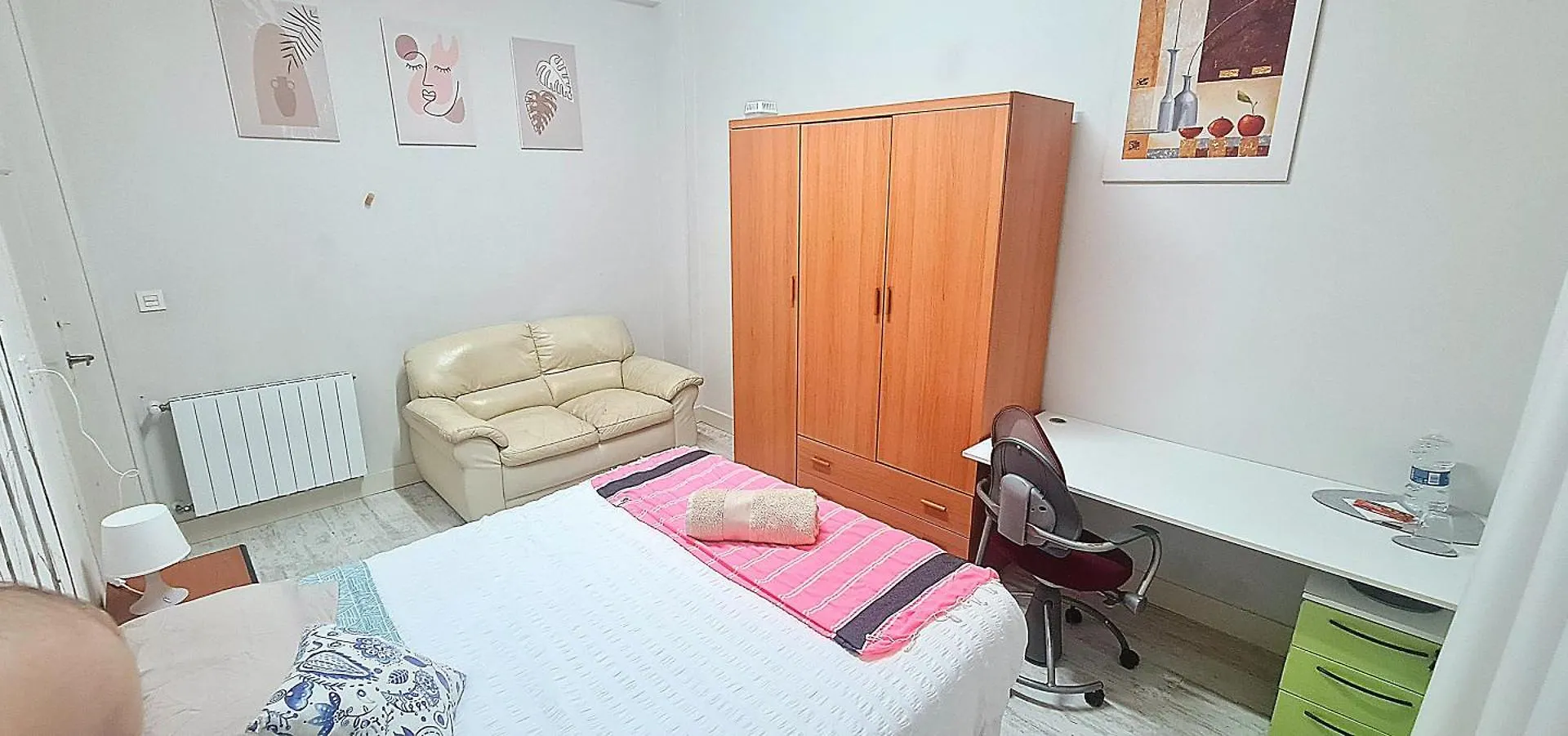 Ubytování v soukromí Habitaciones Privadas En Piso Frente A Playa Ondarreta, Bano Compartido San Sebastián